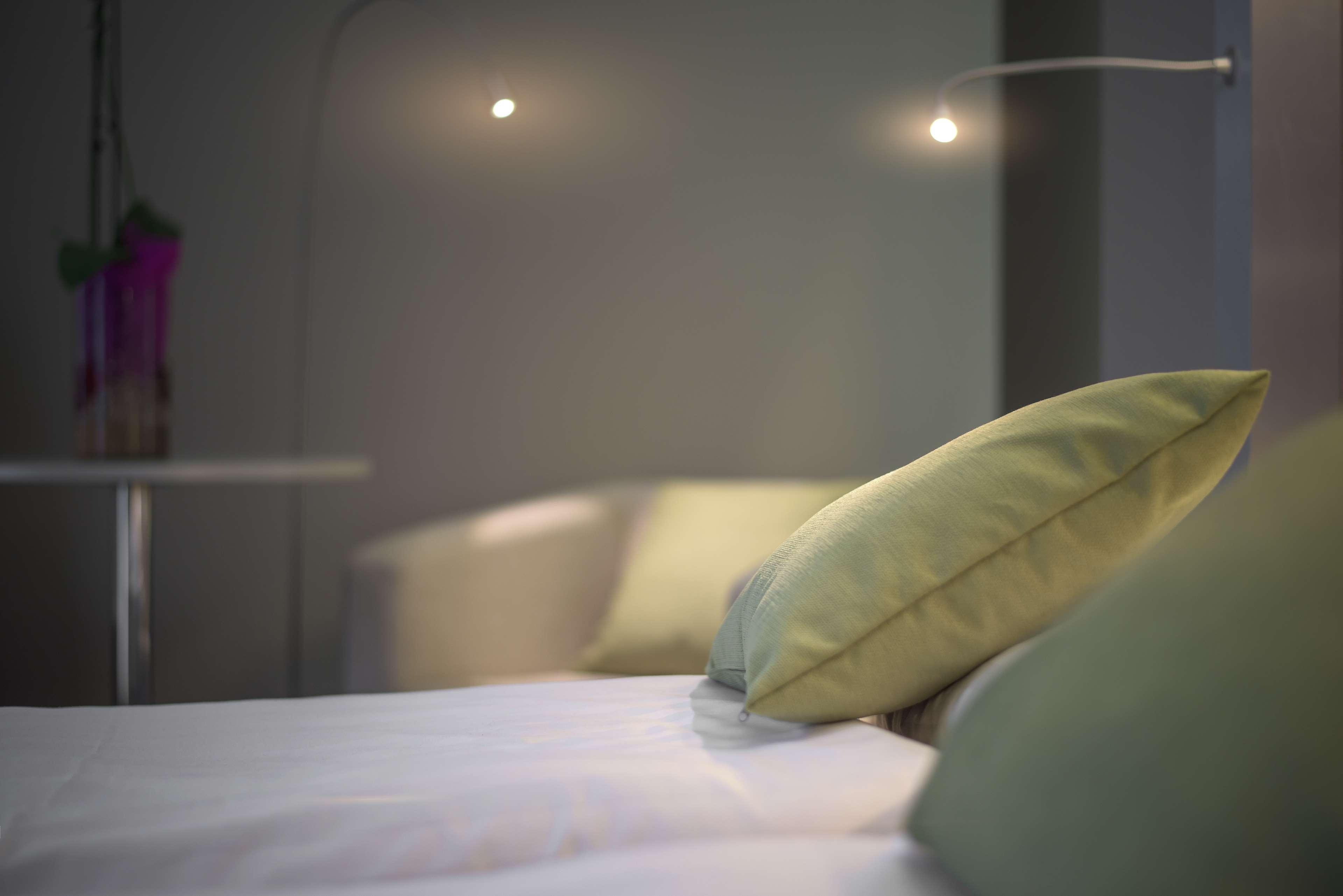 Best Western Plus Lakeside Hotel Szekesfehervar Ngoại thất bức ảnh