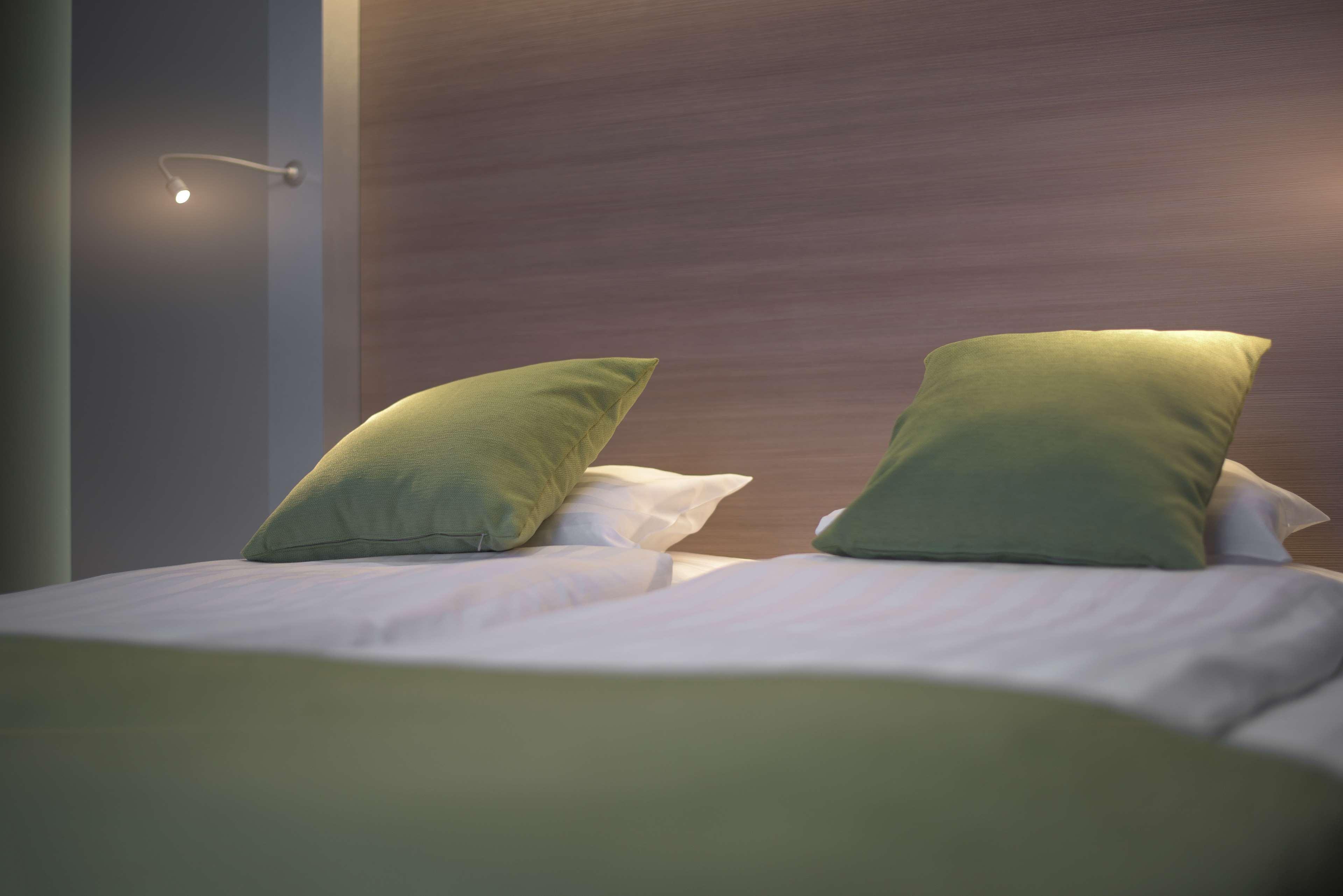 Best Western Plus Lakeside Hotel Szekesfehervar Ngoại thất bức ảnh