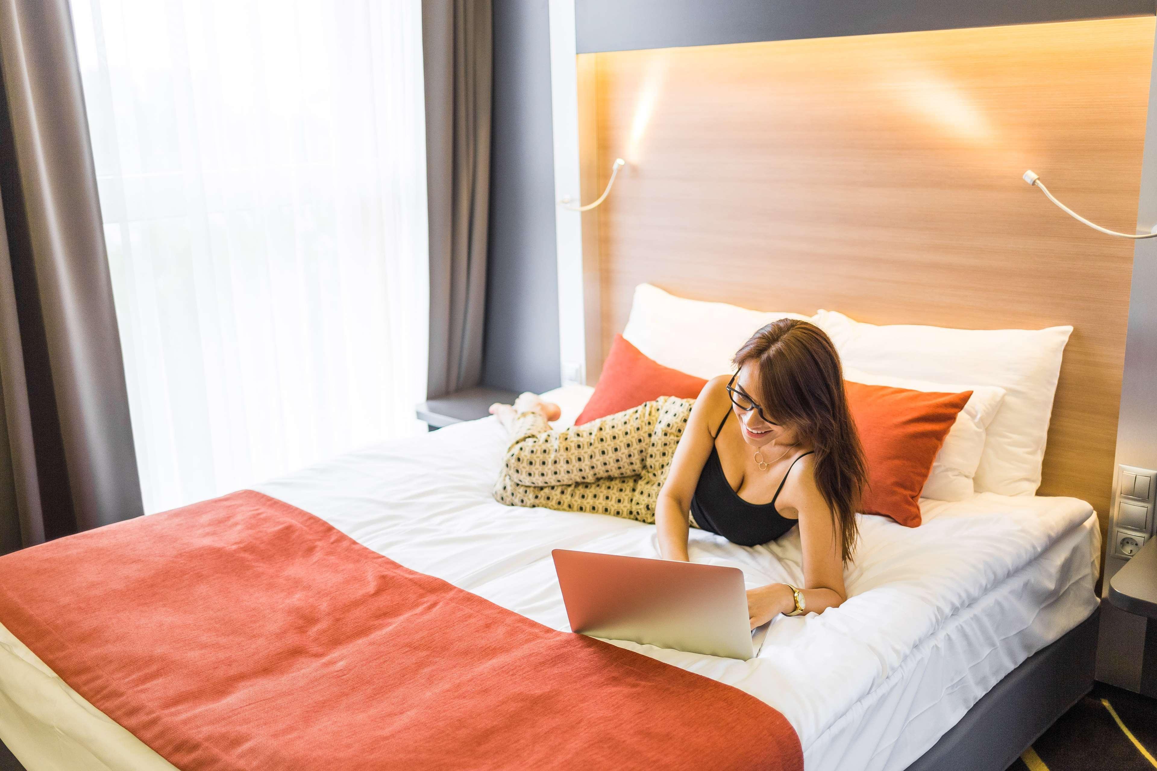 Best Western Plus Lakeside Hotel Szekesfehervar Ngoại thất bức ảnh