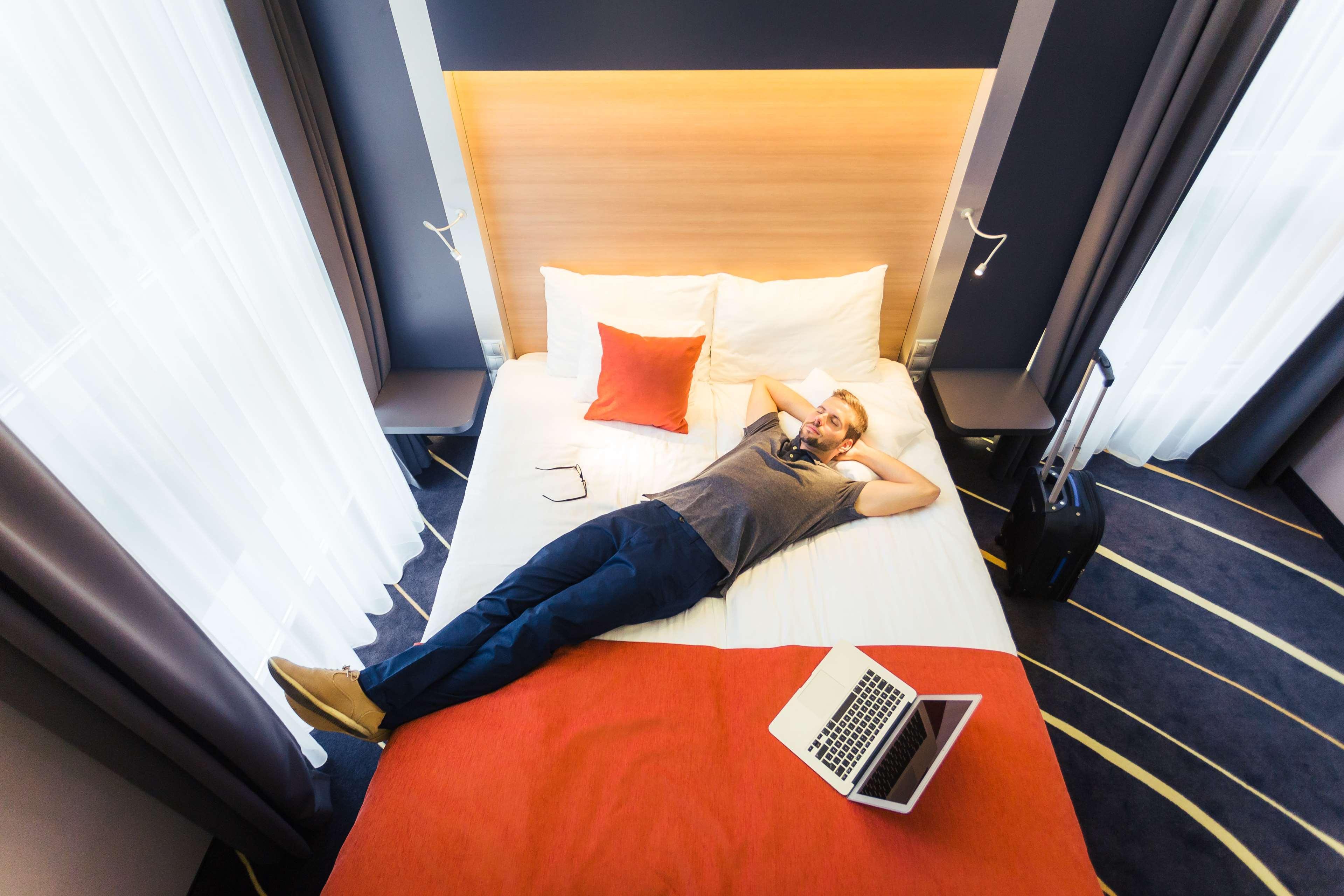Best Western Plus Lakeside Hotel Szekesfehervar Ngoại thất bức ảnh